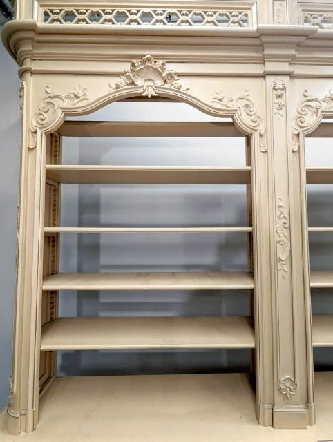Large Bookcase With 19th Century Wood Paneling-photo-8