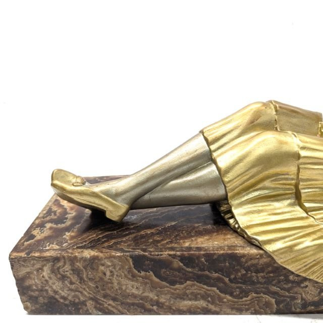 Régule Art déco 1930 par Demeter Chiparus socle en onyx-photo-2