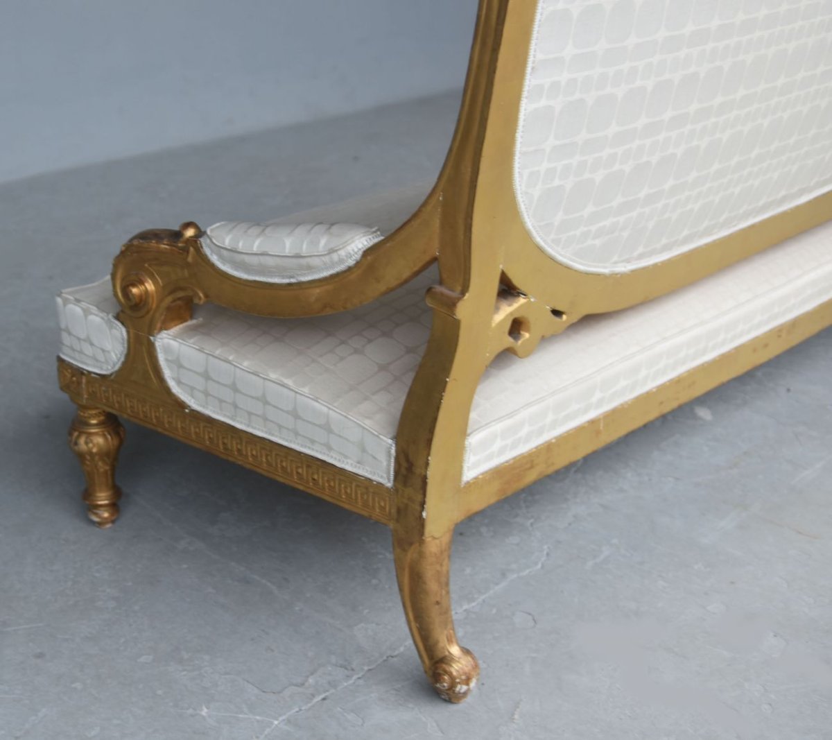 Banquette basse en bois doré de style Louis XVI époque Napoléon III-photo-1