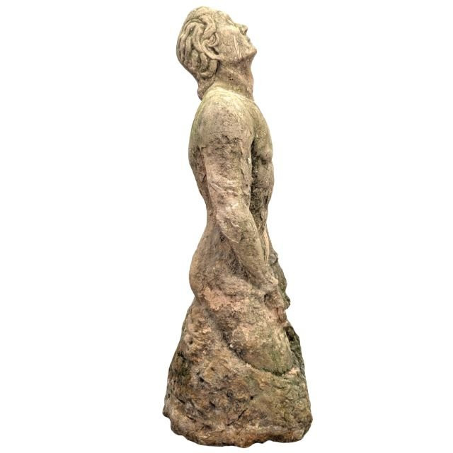 Figure masculine agenouillée – Sculpture expressionniste en pierre XXe siècle-photo-2