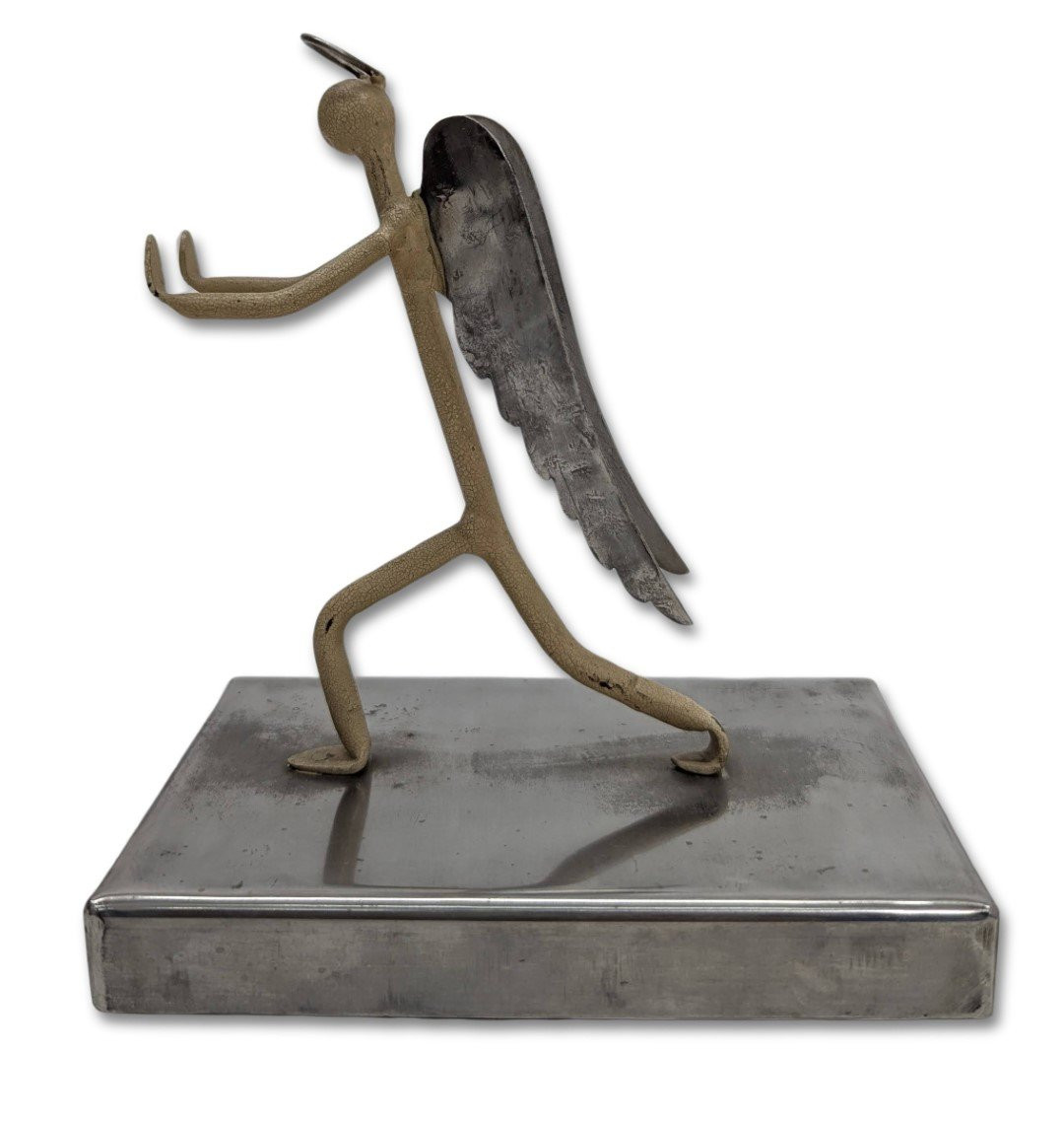 Pair Of Bookends The Saint And The Devil Clash-photo-2