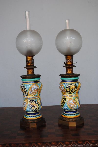 Lampes à pétrole fin XIXème majolique Italienne (paire)-photo-4