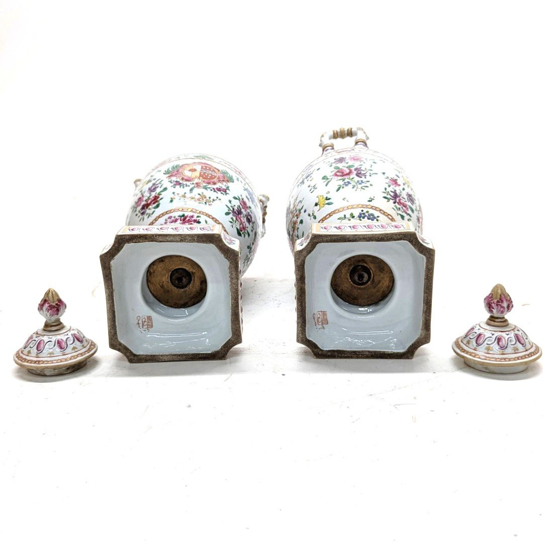 Pair Of 19th Century Covered Vases In Samson Porcelain-photo-3