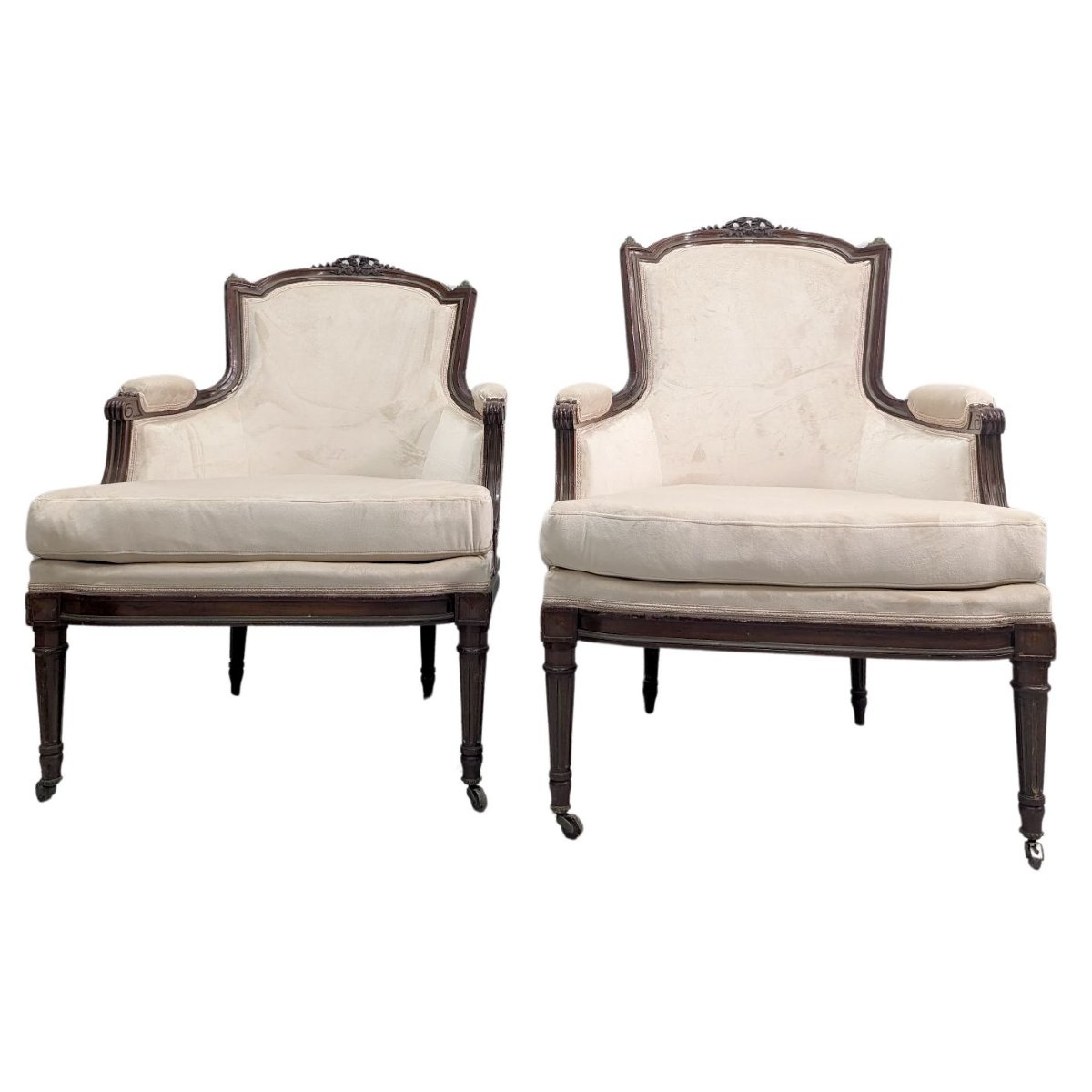Fauteuils de style Louis XVI en acajou XIXème (fausse paire)-photo-2