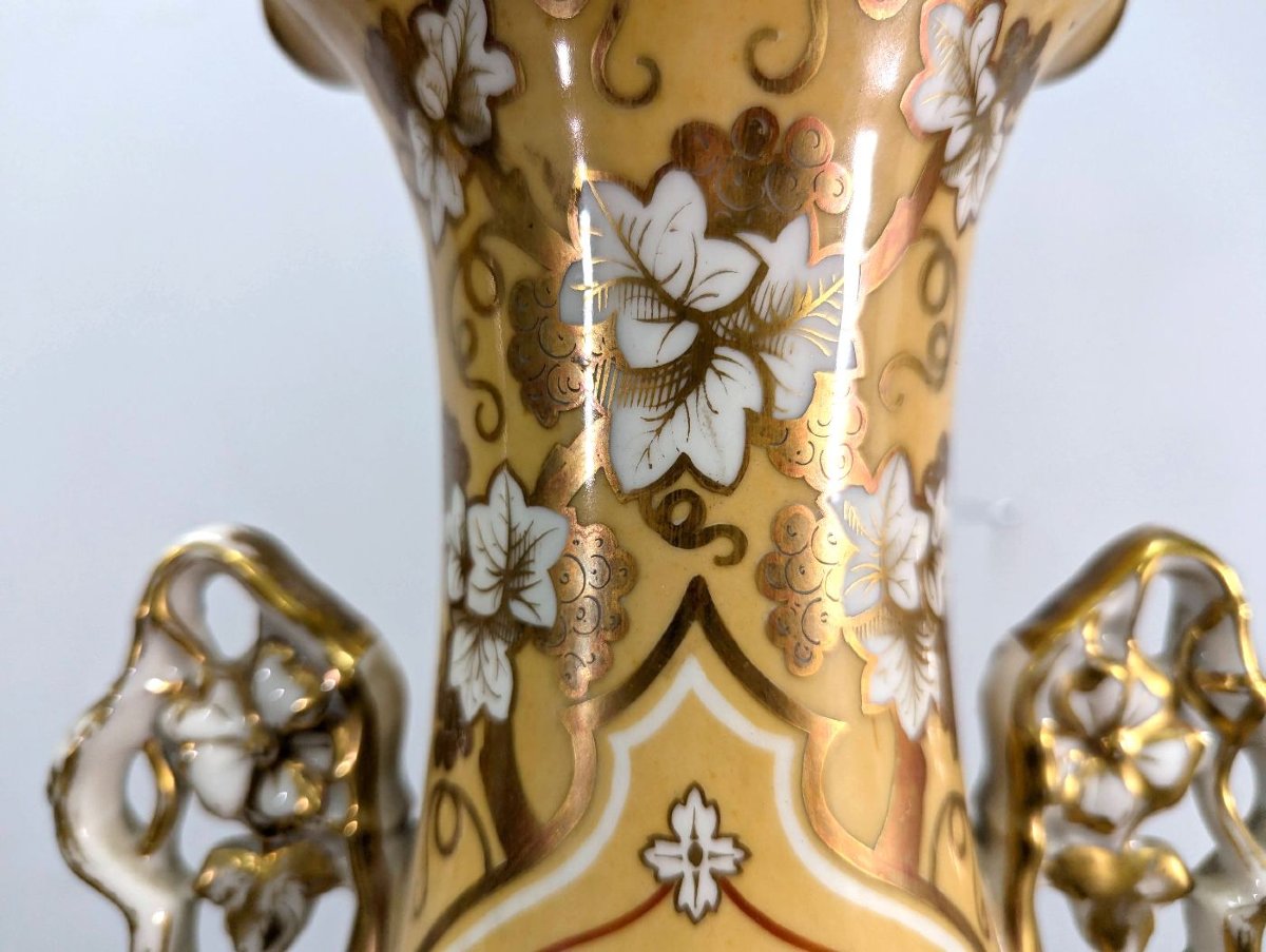 Vases peints aux roses en porcelaine de Paris XIXème (paire)-photo-3