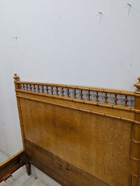 Light Wood Faux Bamboo Bed - Napoleon III Period, Circa 1880-photo-4