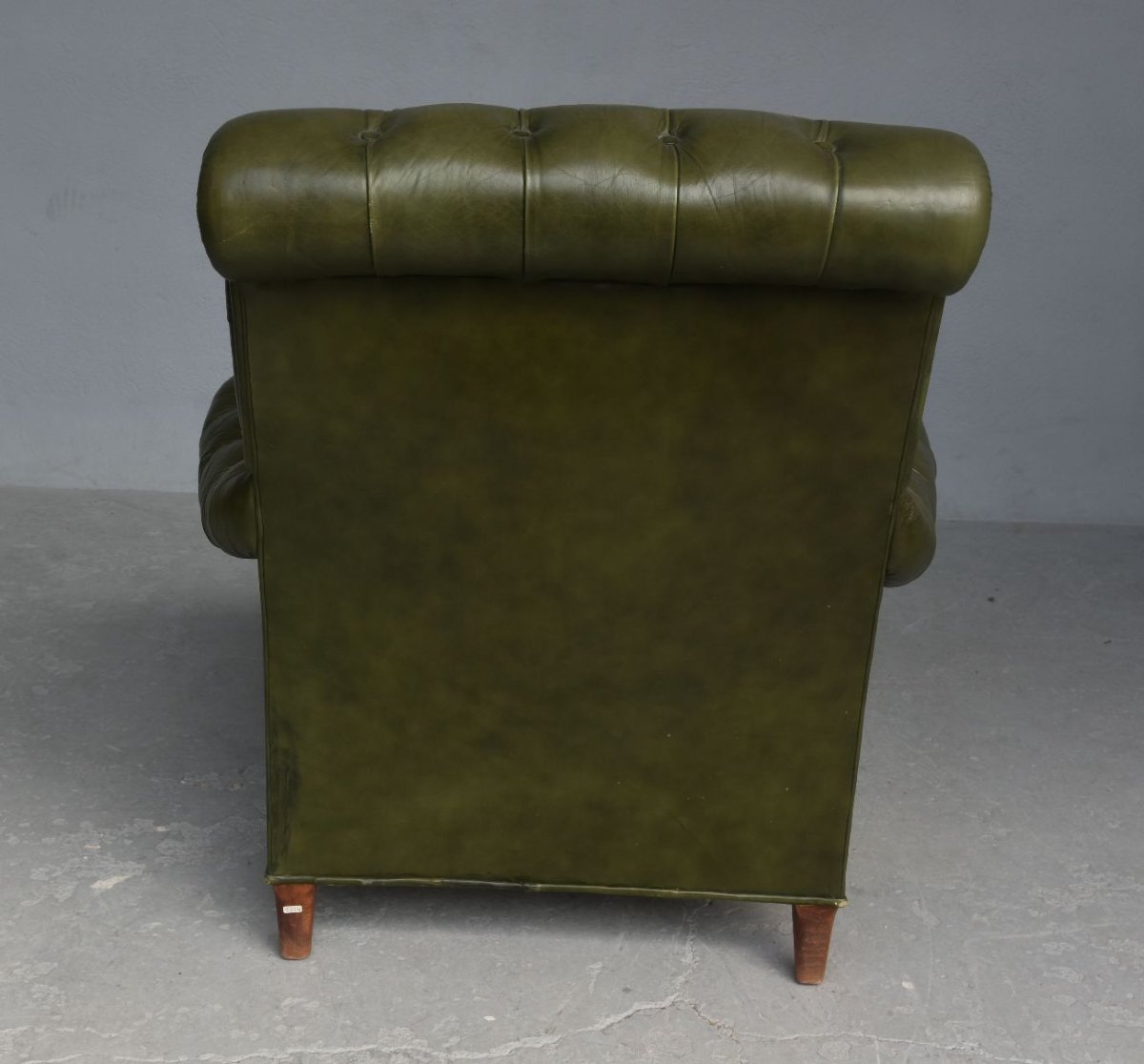Olive Chesterfield Leather Armchair With Footstool-photo-6