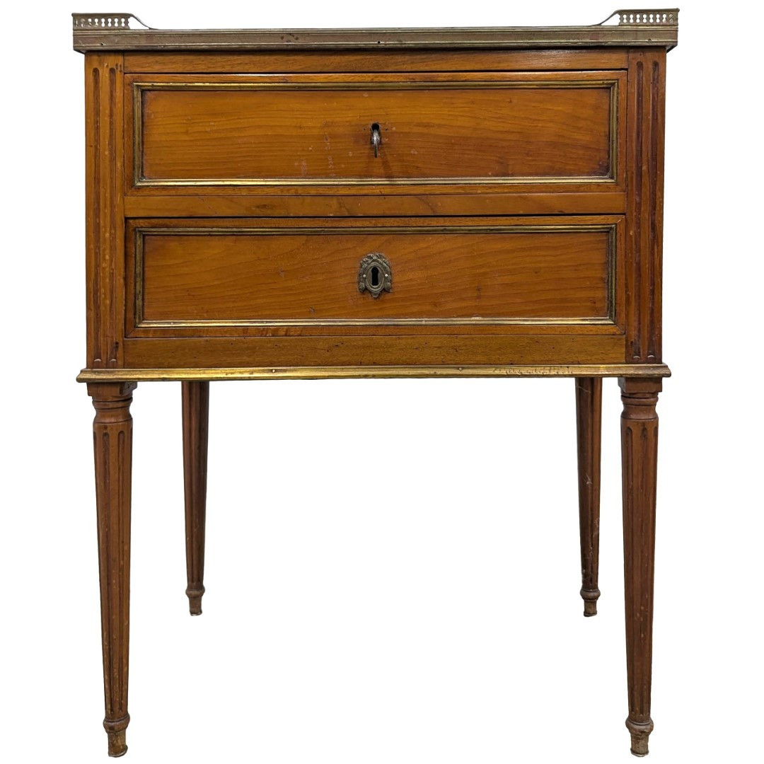 Commode en acajou de style louis XVI