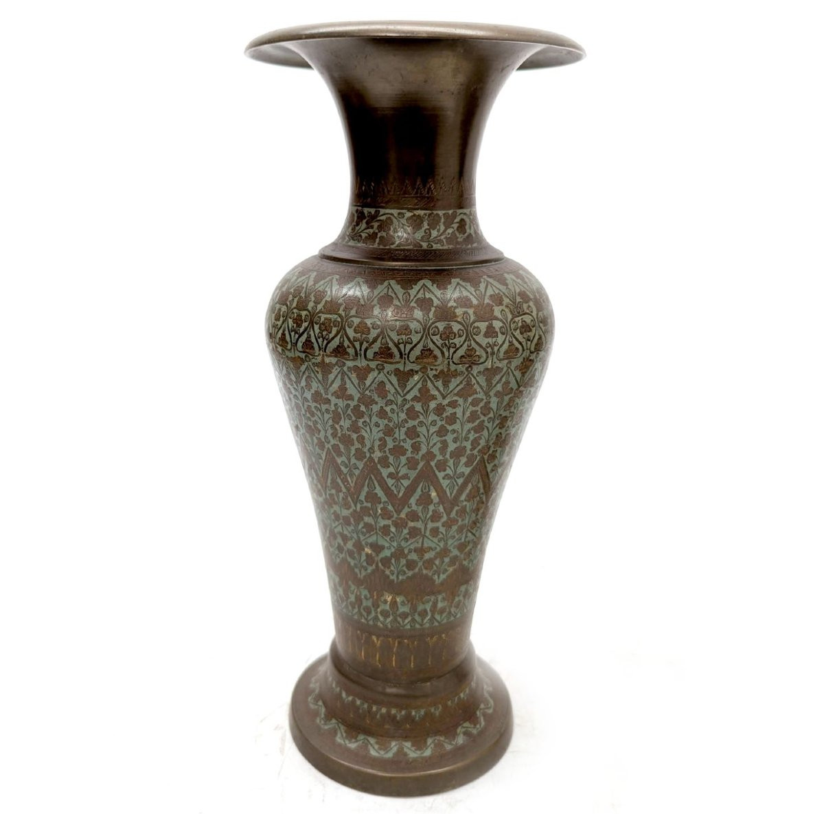 Paire de vases en bronze niellé travail oriental-photo-1