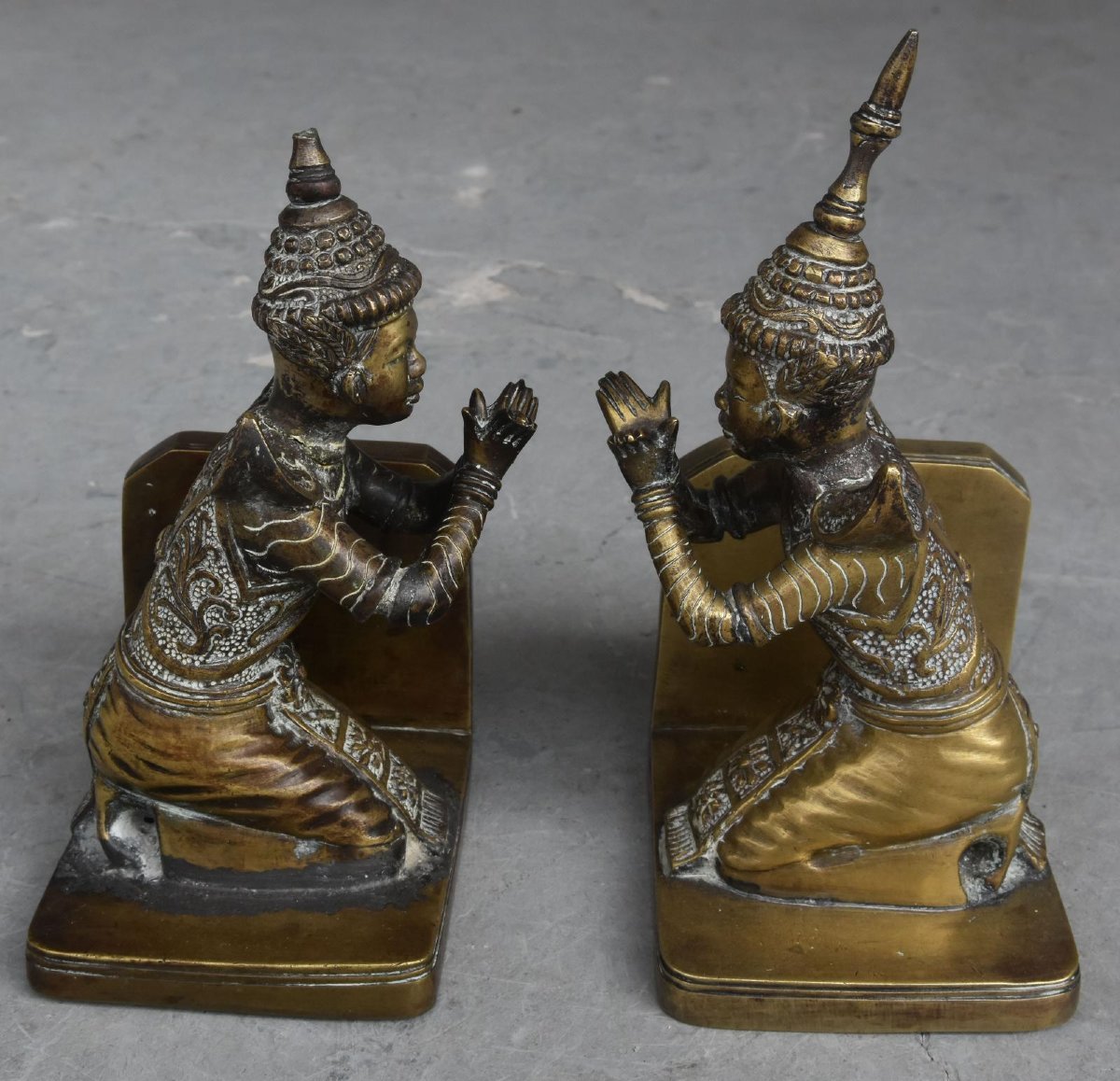 Serre-livres aux divinités asiatiques (paire)-photo-1