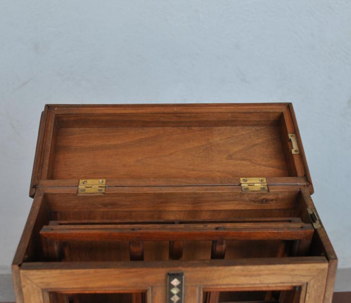 Wood And Inlay Multiple Photo Frames Early 20th Century Oriental Style-photo-5