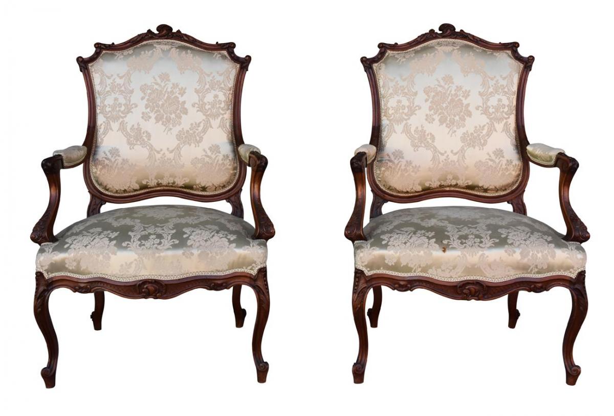Pair Of Louis XV Style Armchair In Walnut Covered With Silk