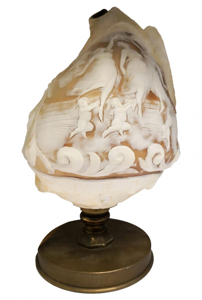 Carved Lamp In A Cameo Shell On Bronze Base