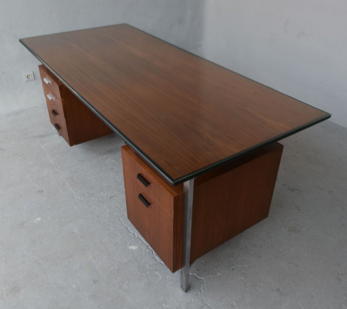 Presidential Desk Rosewood And Chrome 1960s-photo-3