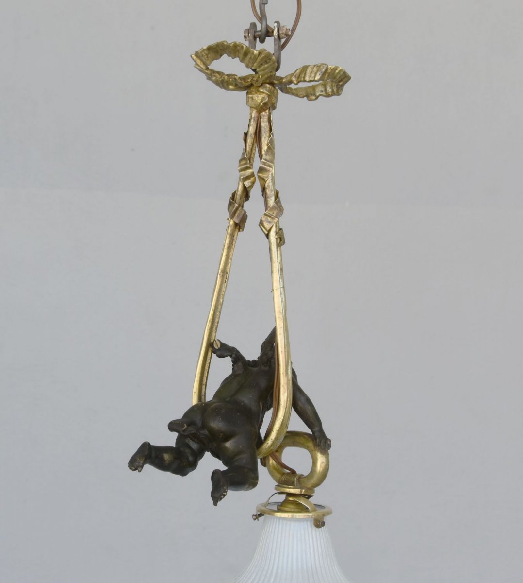 Minuscule Lustre Au Bébé Bronze Doré Napoléon III -photo-2