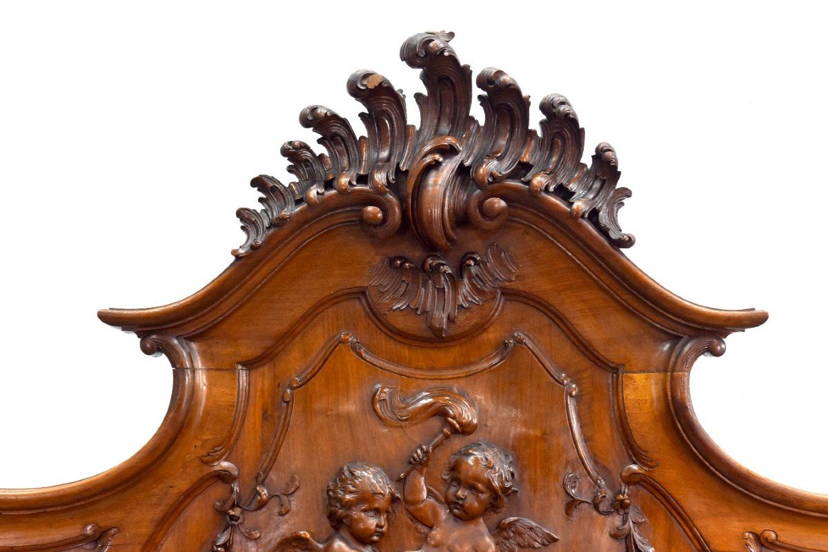 Exceptionnel Lit Baroque De Style Louis XV En Noyer Sculpté Aux Bébés-photo-1
