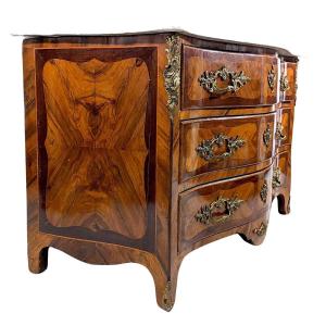 Louis XV Commode In Rosewood And Violet Wood Marquetry, 18th Century.