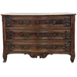 Lyonnaise Walnut Chest Of Drawers, 18th Century