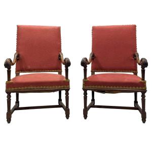 Paire de fauteuil style Louis XIII noyer feuilles acanthes