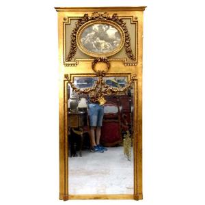 Louis XVI Style Trumeau In Wood And Golden Stucco Medallion Engraving