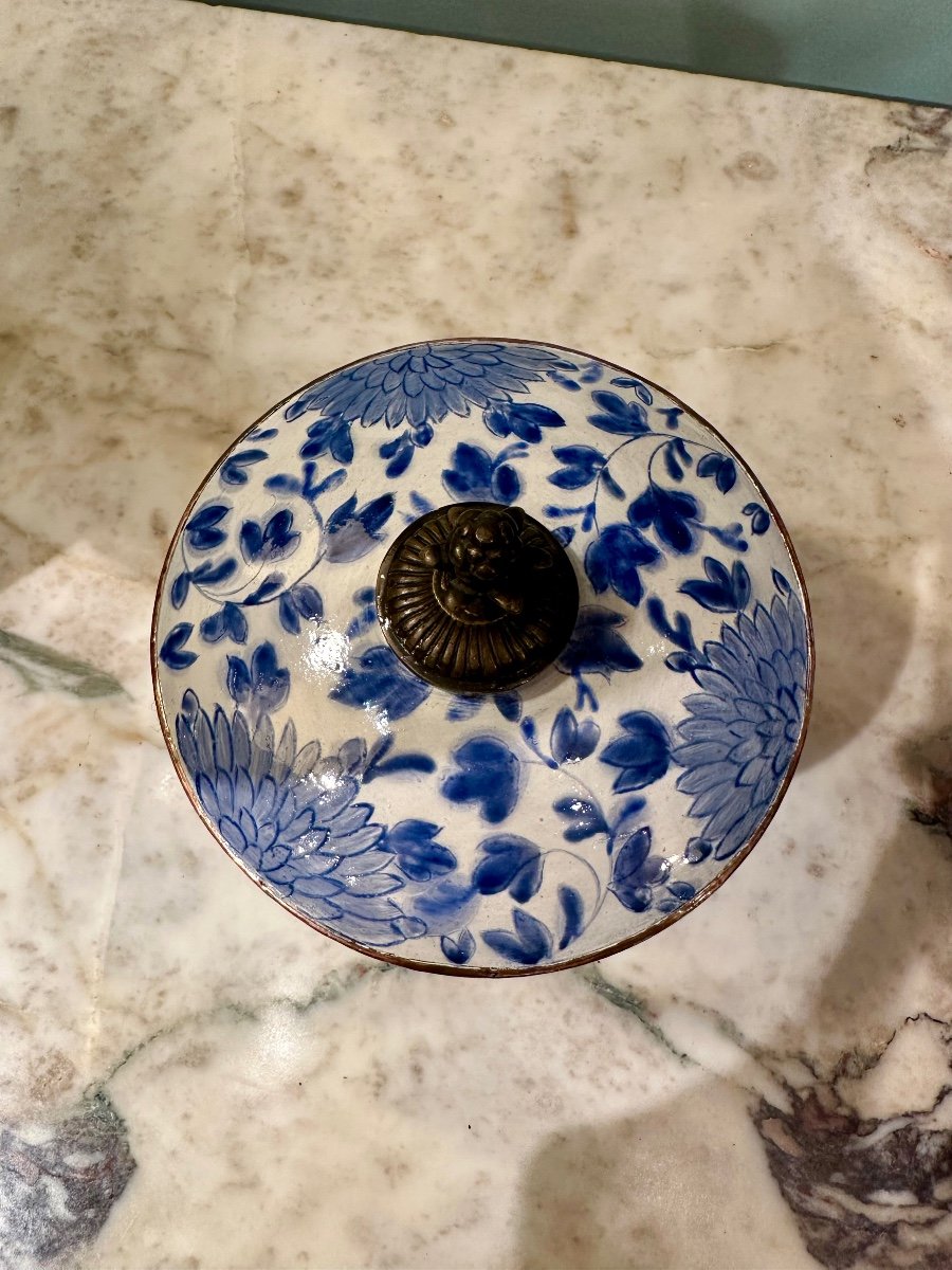 Pot monté en porcelaine  "bleu blanc" époque Kangxi -photo-4
