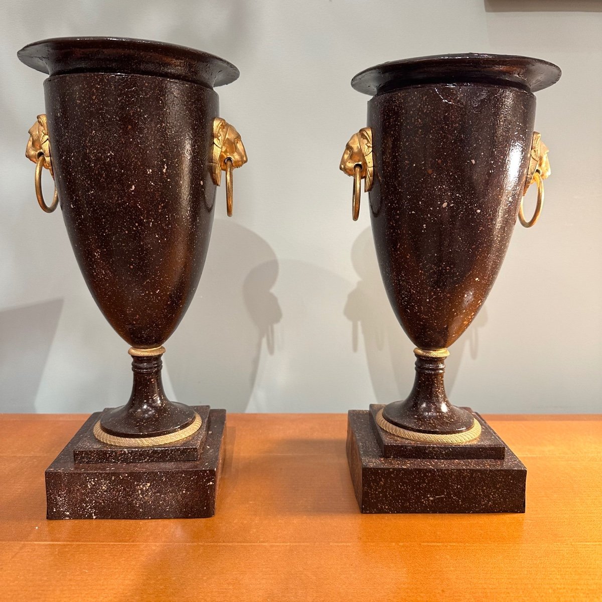 Paire de vases en tôle peinte époque Empire-photo-2