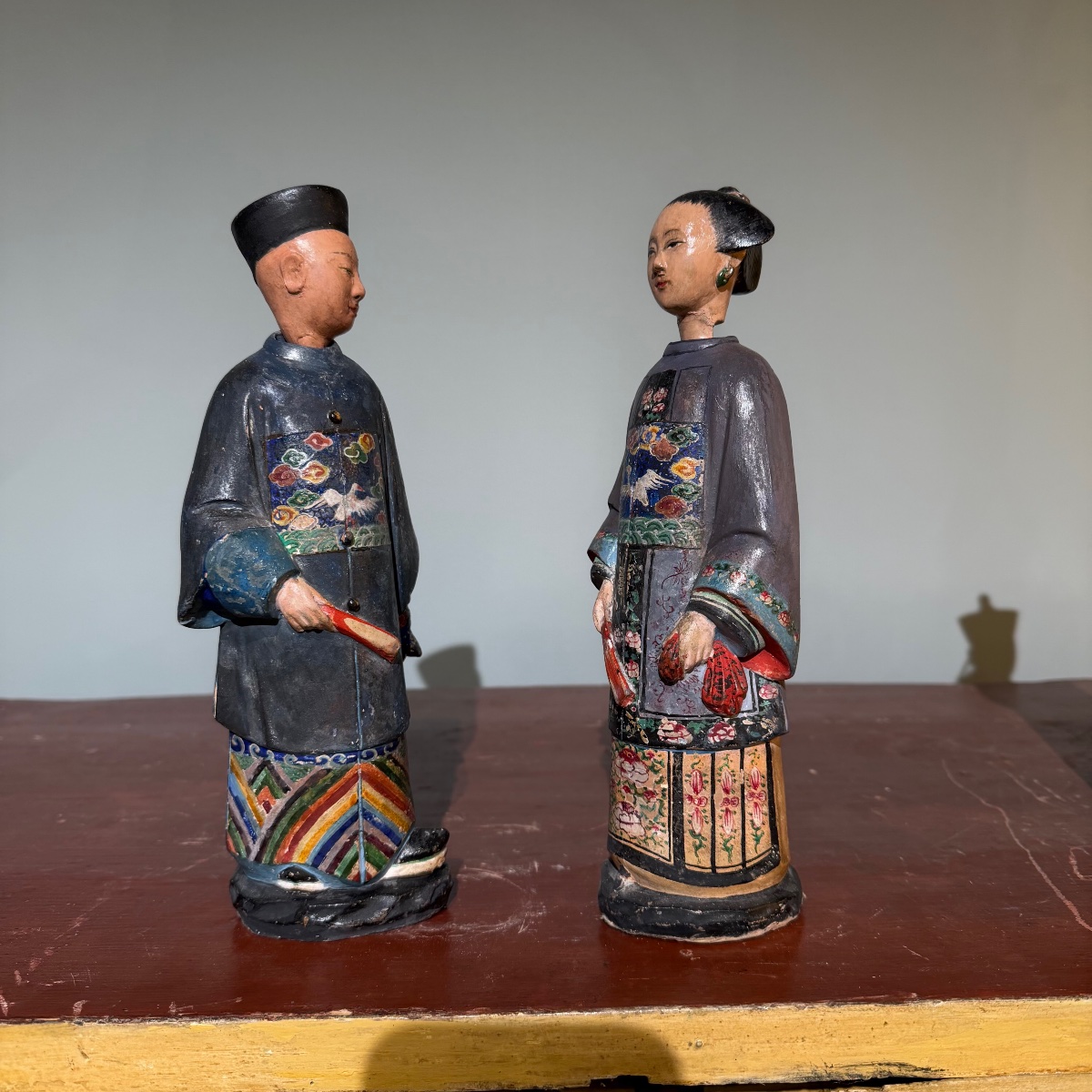 A Pair Of Polychrome Terracotta Nodding Heads Magots-photo-2