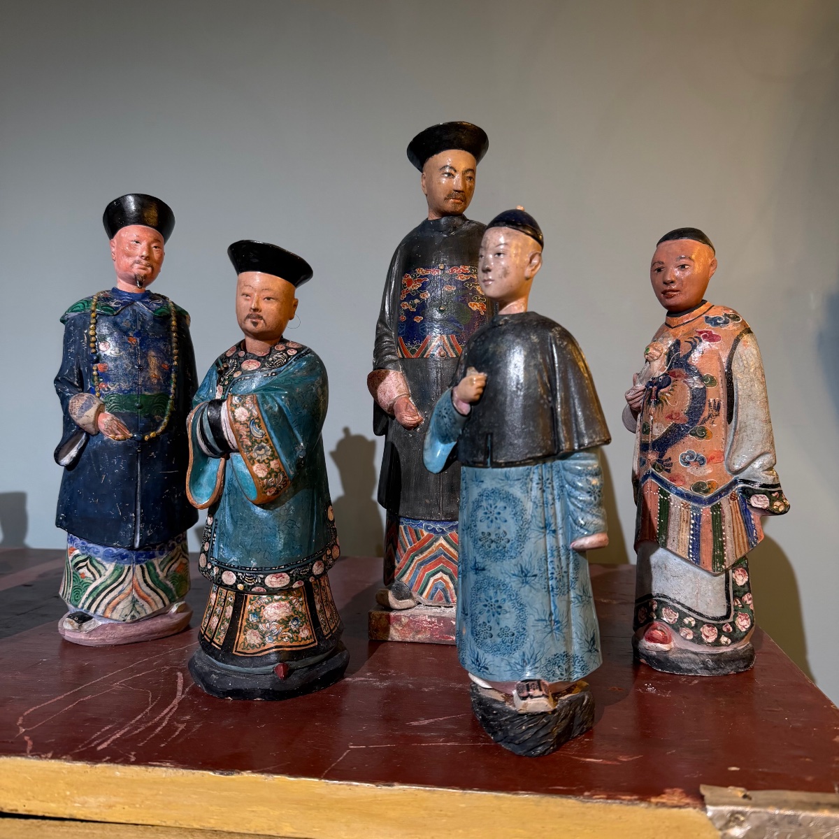 Set Of Polychrome Terracotta Nodding Heads Figurines 