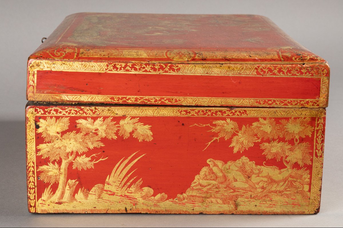 Rare Coffer Decorated And Monogrammed Régence Period-photo-5