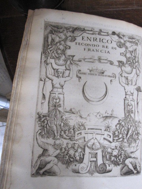Book Of Renaissance Emblems: The Imprese Illustri Of Jeronimo Ruscelli. Venice 1572-photo-3