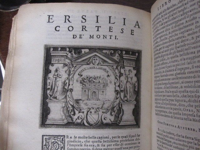 Book Of Renaissance Emblems: The Imprese Illustri Of Jeronimo Ruscelli. Venice 1572-photo-3