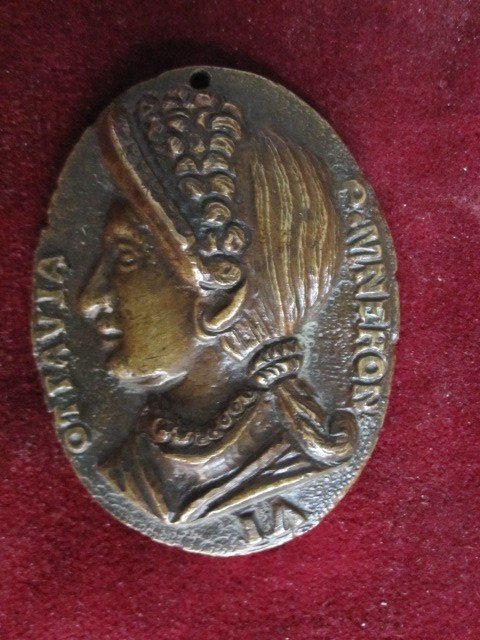 Octavie, épouse De Néron. Médaille Uniface En Bronze Du XVIe Siècle-photo-2
