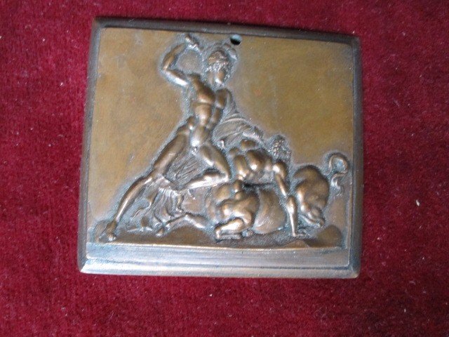 Hercule Et Le Centaure Nessus. Plaquette Néoclassique En Bronze-photo-1