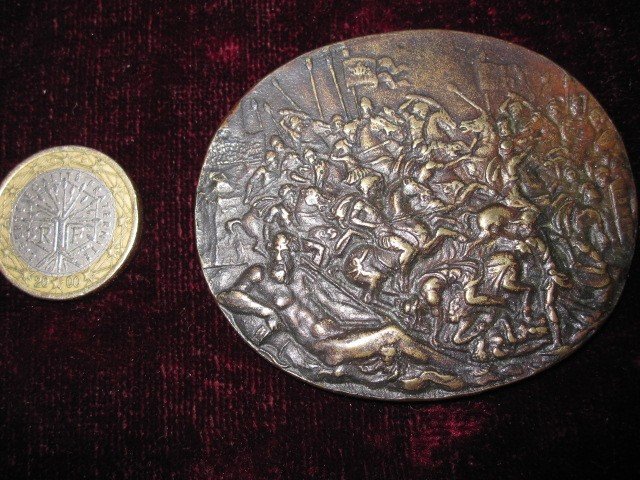 Scène De Bataille. Plaquette Ovale En Bronze  S. XVII. Travail Probablement Allemand Ou Flamand-photo-3