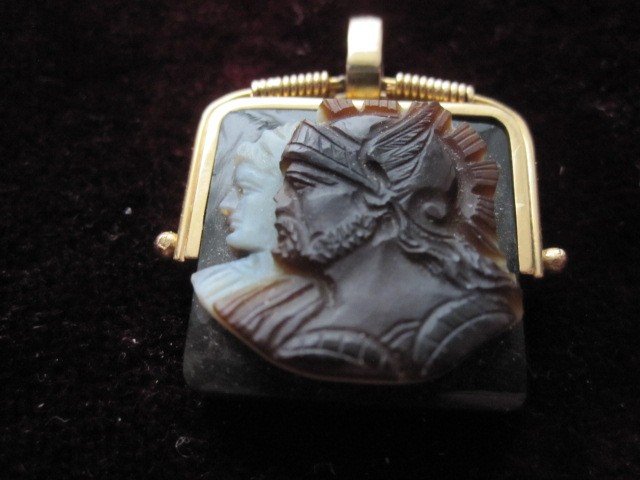 Cameo Carved In Two-tone Agate: Heads Of Warriors Or Mythological Gods. C. XIX-photo-6
