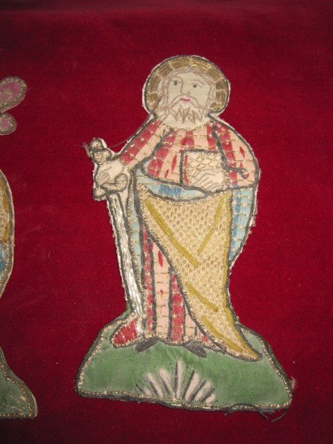 Saint Paul And Bishop. Embroidery In Colored Silk And Gold Threads From The 16th Or 17th Century.-photo-3