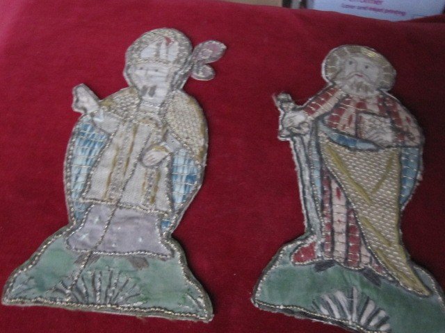 Saint Paul Et évêque. Broderie En Soie De Couleur Et Fils d'Or Du 16eme Ou 17eme Siecle. -photo-4