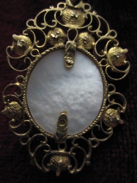 Pendentif Du XVIIe Siècle En Or, Nacre Et Petites émeraudes Et Diamants. Amérique Hispanique-photo-4