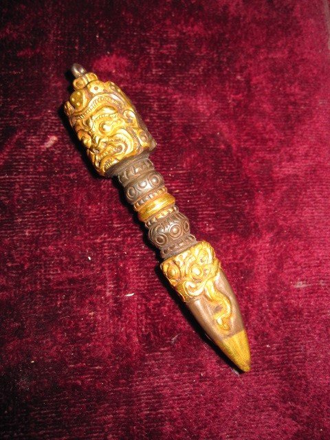 Tibetan Phurba In Iron And Gold. High Quality Work Dating Perhaps From The 19th Century.-photo-4