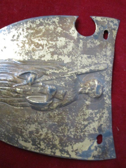 Embossed Iron Sheet Shield. Century Fence Ornament. XV Or XVI-photo-1