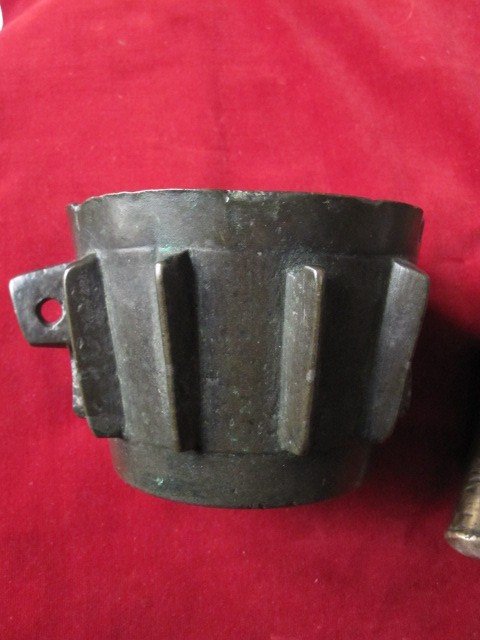 Moorish Type Pharmacy Mortar. 14th Or 15th Century Large Size: 10 X 16 Cm-photo-3