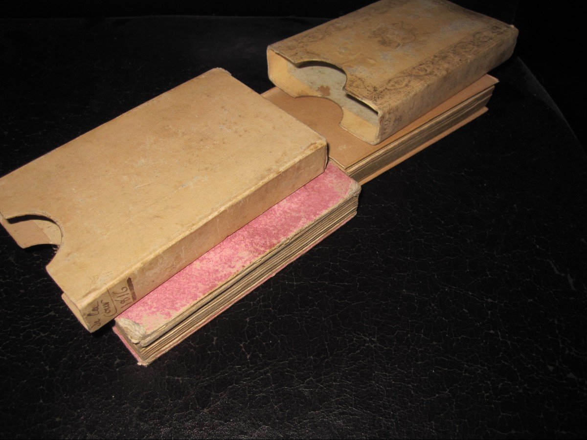 Two Almanacs Of The Court, Of The City... 1816 And 1833. Original Cardboard Covers. -photo-7