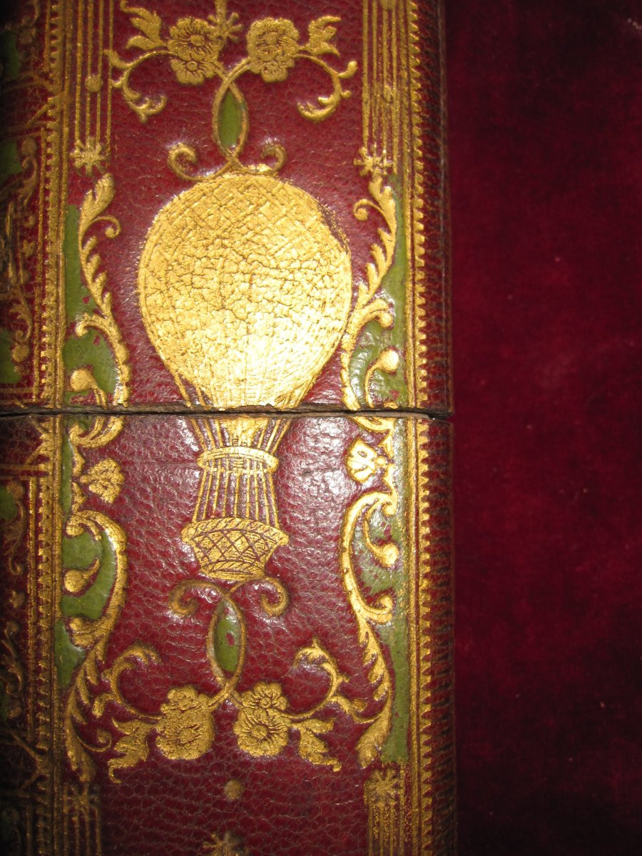 Red And Green Morocco Box. With Hot Air Balloon And Boat. Careful Binding. 18th Century.-photo-1