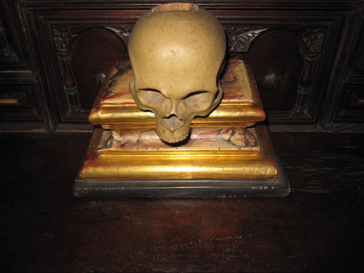 Memento mori. Sculpture en bois polychrome du XVIIe siècle-photo-2