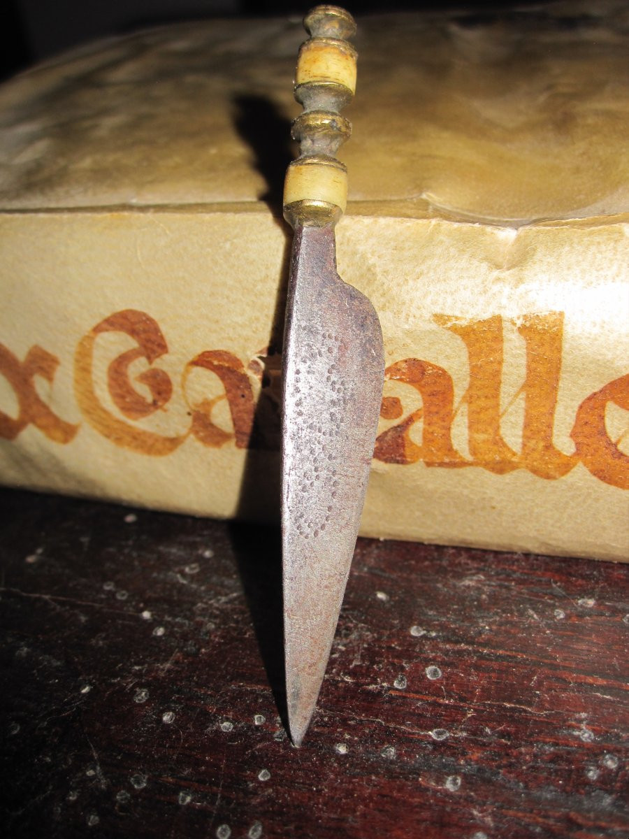 Miniature Knife Used For Trimming Feathers. Spanish Work From The 17th Or 18th Century.-photo-5
