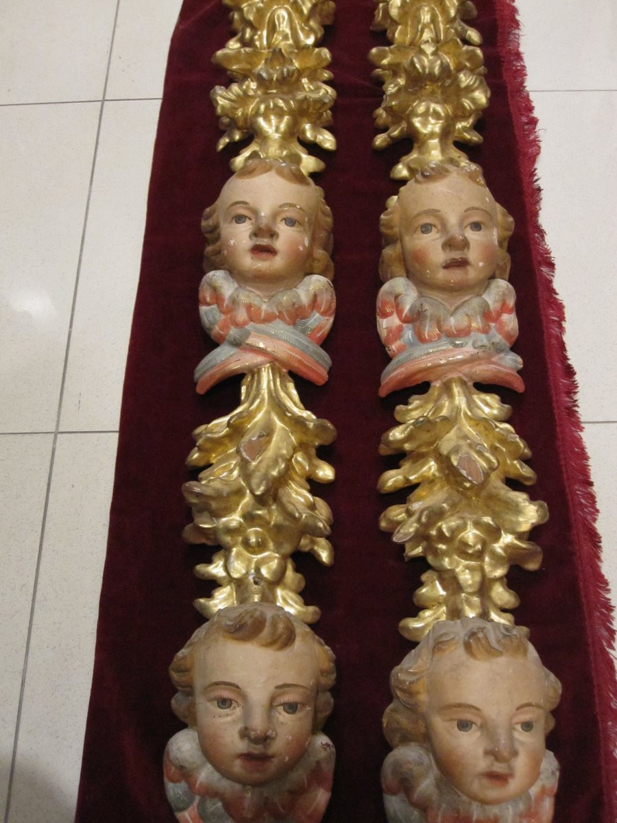 Pair Of Baroque Pilasters In Gilded And Polychrome Wood. Fragments Of A 17th-century Altarpiece.-photo-2