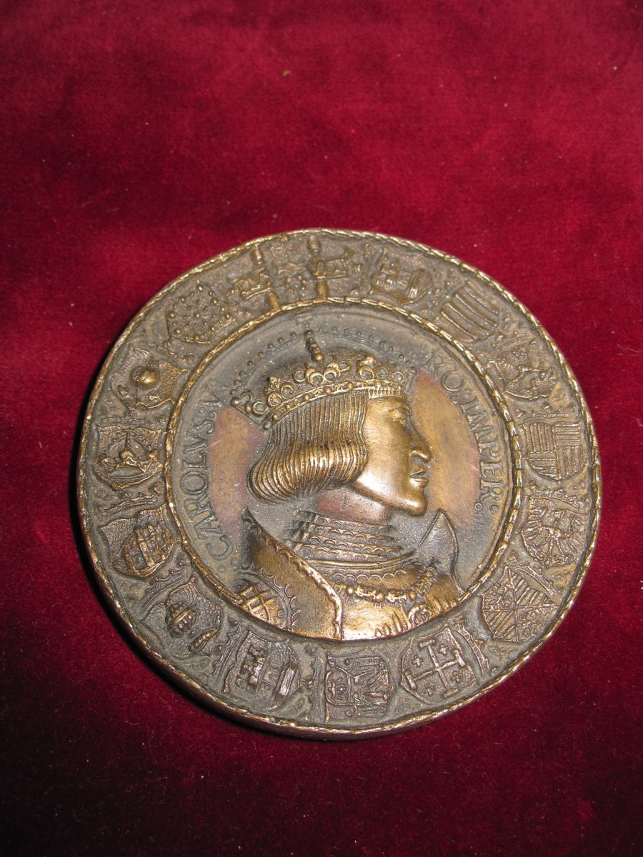 Medal Dedicated To Emperor Charles V By The City Of Nuremberg. 1521-photo-2
