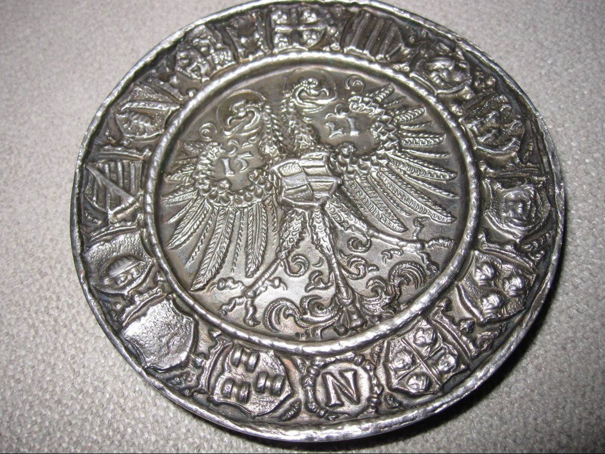 Medal Dedicated To Emperor Charles V By The City Of Nuremberg. 1521-photo-7