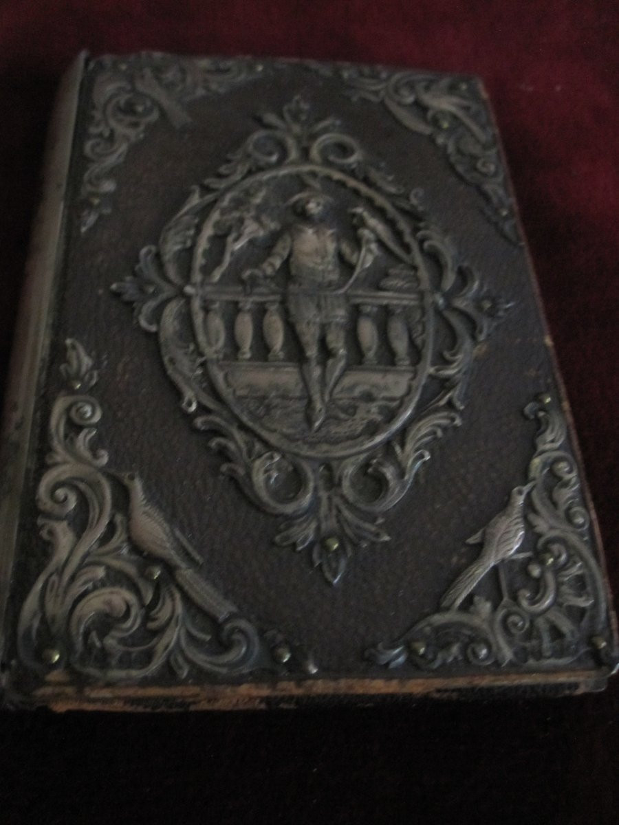 Plaque et cornières en argent massif sur le thème de la fauconnerie. Œuvre historiciste du XIXe-photo-4