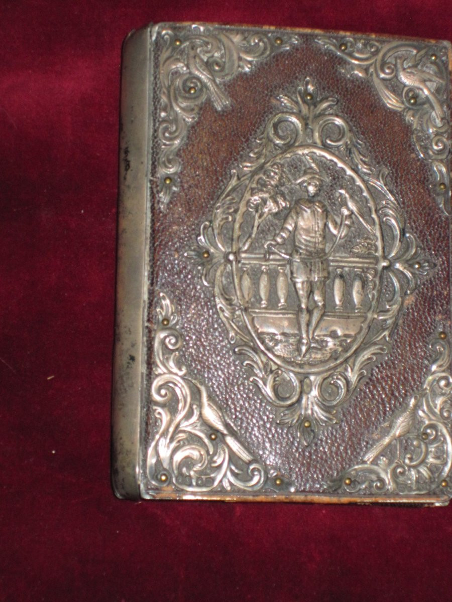 Plaque et cornières en argent massif sur le thème de la fauconnerie. Œuvre historiciste du XIXe-photo-8